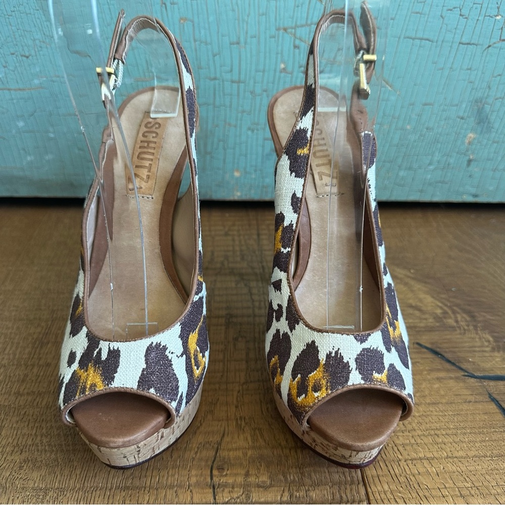 Schutz Cloth and Leather Leopard Print Pump Stiletto Size 6 - Picture 2 of 8